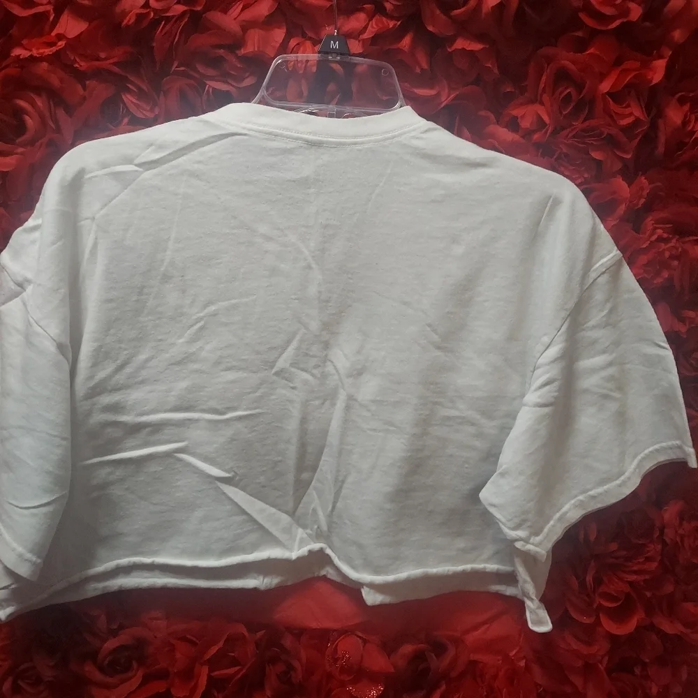 Thirty Single Women's Crop Tee Size X-Large with Character On front